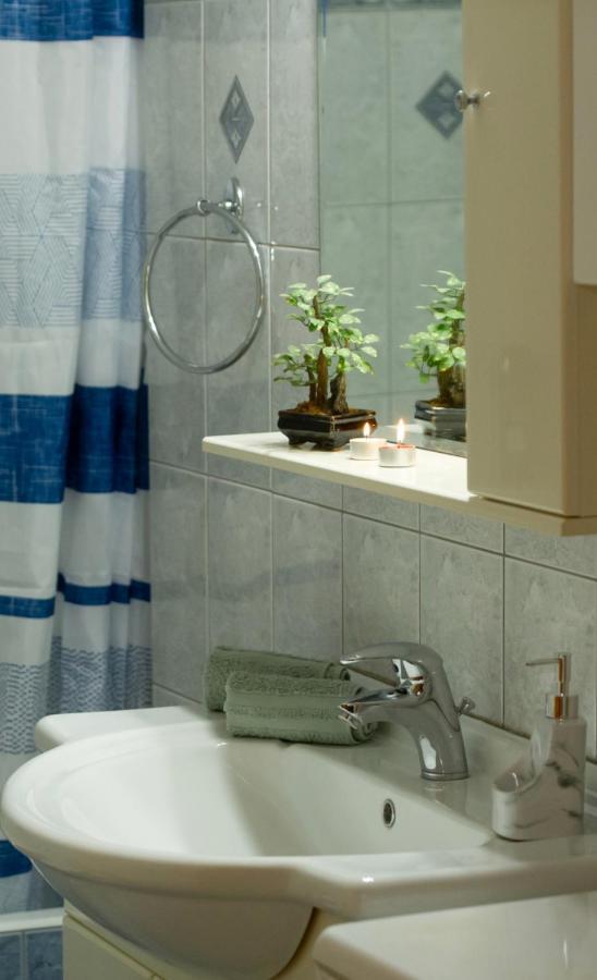 At Aqua Apartment Kallithea Афины Экстерьер фото